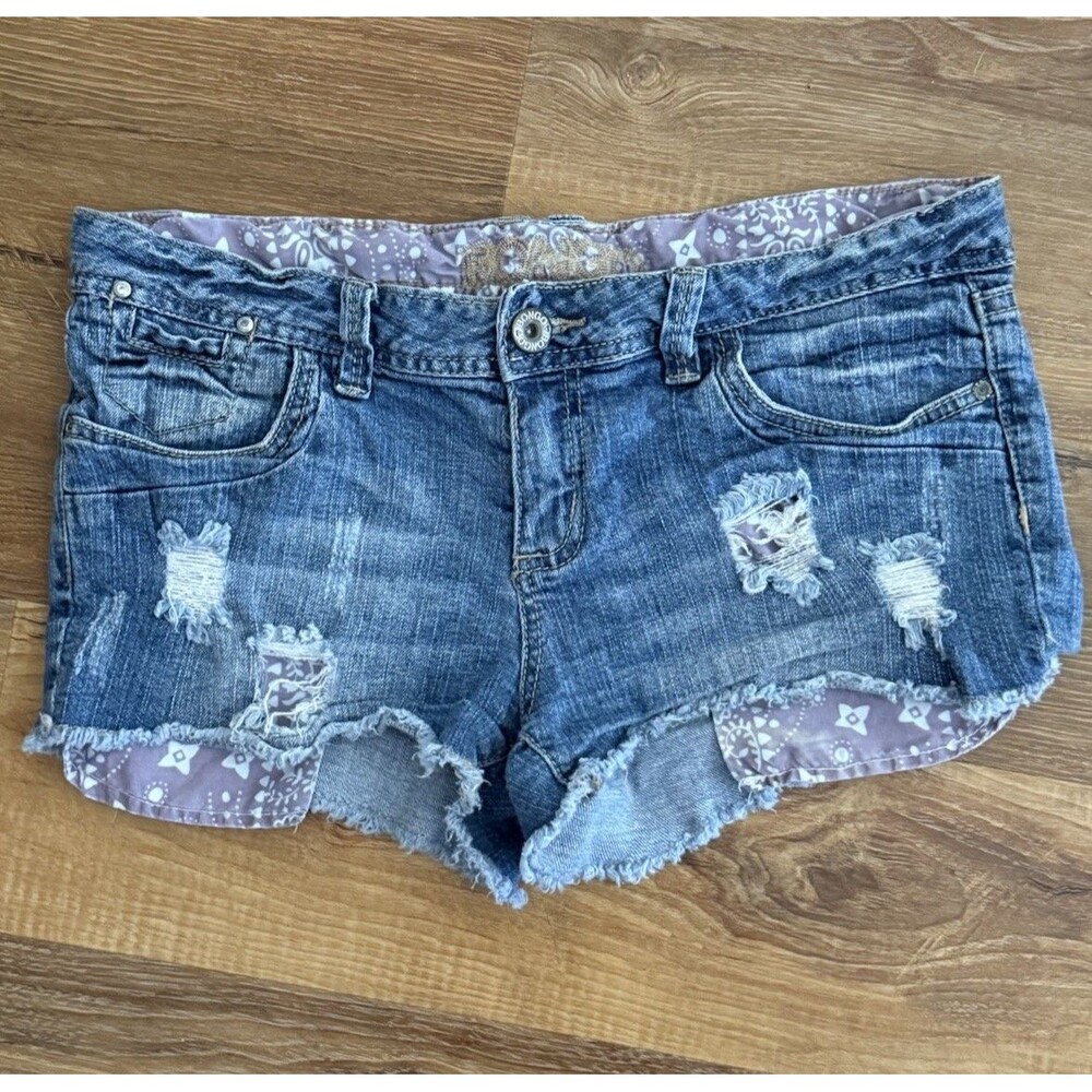 Bongo Women's‎ Distressed Denim Mini Low Ride Short Shorts Y2K Sz 9 Juniors